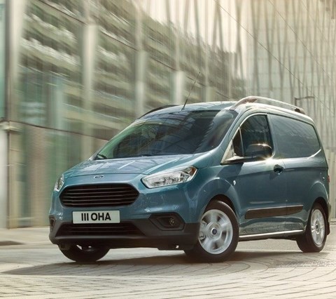 FORD TRANSIT COURIER 