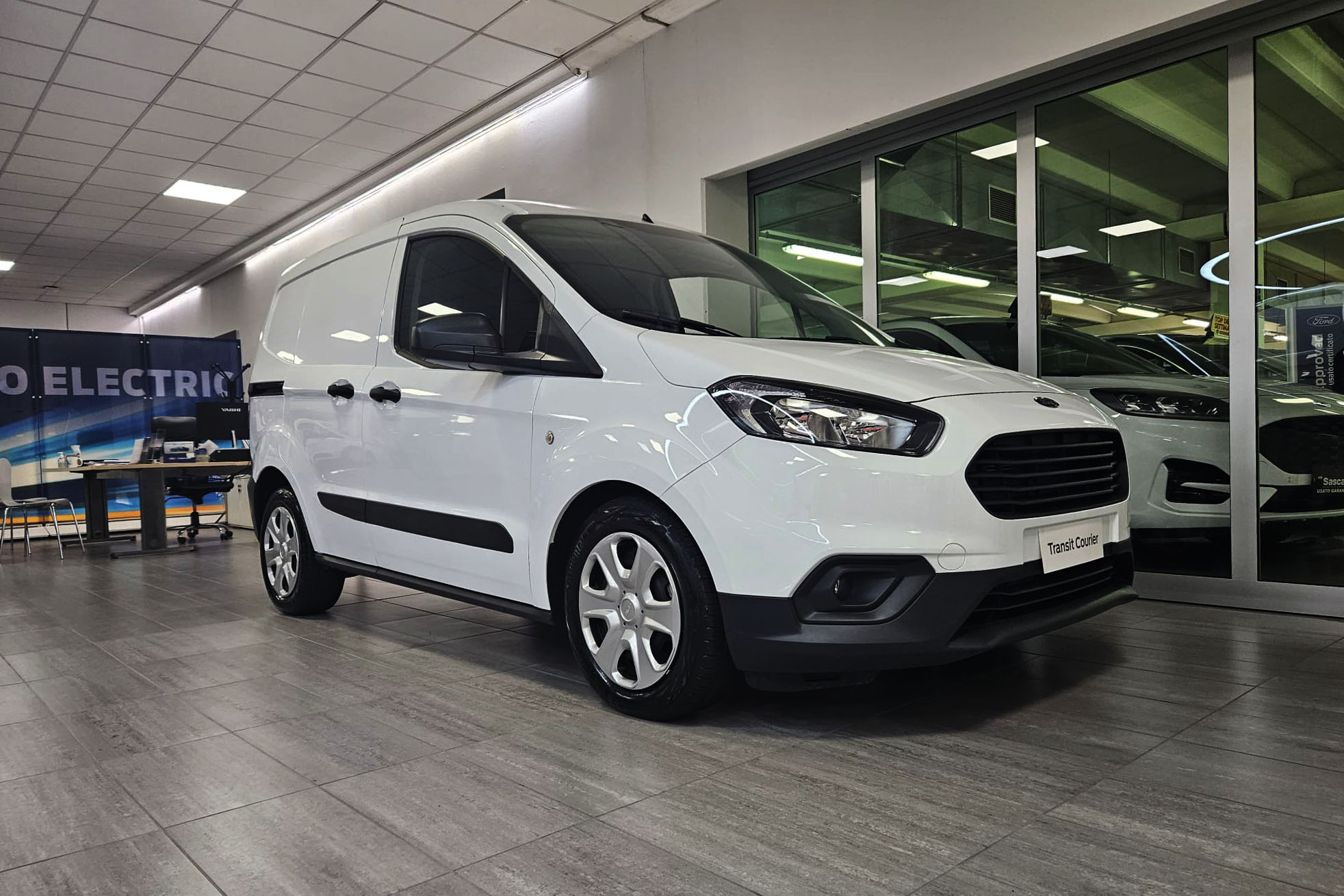 Ford Transit Courier 1.0 100cv