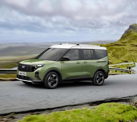 Nuovo Tourneo Courier